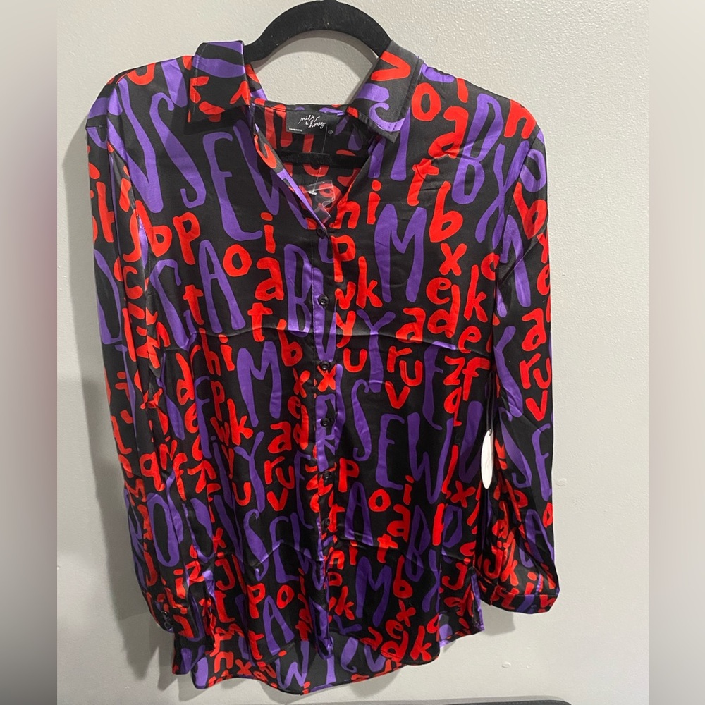 Milk & Honey Long Sleeve Button Up Shirt Size Medium